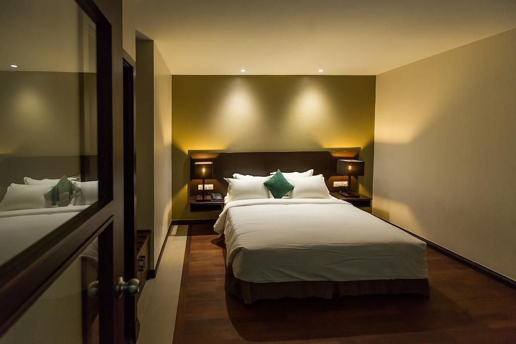 Lazenda Hotel Labuan Exterior photo
